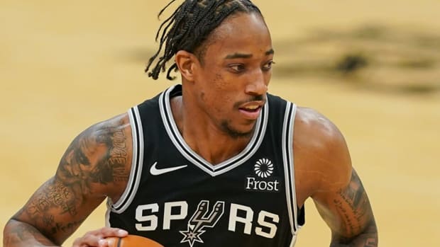 demar-derozan-spurs-drive